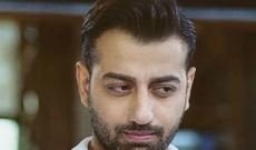 Türkiyəli aktyor Azərbaycana gəldi - FOTO