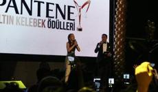 Neslihan Bakıda izdihamla qarşılandı - FOTO