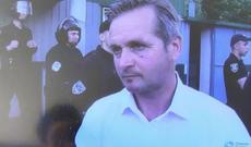 Azarkeşlər  baş məşqçini şil-küt ediblər