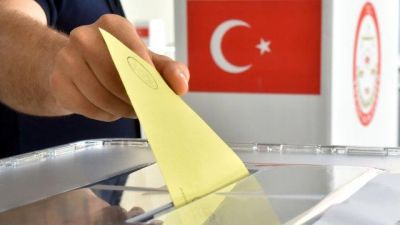 Sandıqlar açıldı: səslərin 50%-i sayıldı