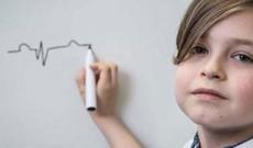 8 yaşlı uşaq universitet tələbəsi oldu