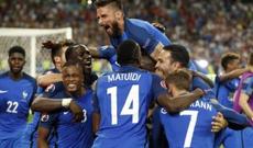 Fransa çempionluq iddiasını davam etdirir