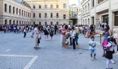 Bakıda müəllim ilk dərs günü vəfat etdi