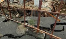 Bakının mərkəzində yol çökdü