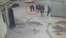 Bakıda müəllim küçənin ortasında şagirdi döydü - ANBAAN VİDEO