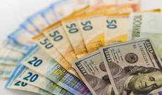 Avro bahalaşıb, rubl ucuzlaşıb, manat sabit qalıb