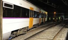 Kataloniyada qatar qəzaya uğrayıb