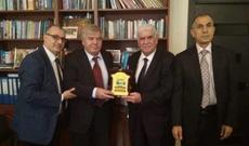 Türkmanlar Bakıda xalq şairi ilə görüşdü