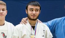 Özbək miqrant Maqnitoqorskda 8 nəfərin həyatını xilas edib