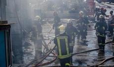 Taxta bazarında yanğın baş verib