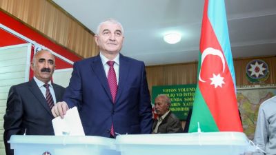 Azərbaycanda növbədənkənar parlament seçkiləri keçirilə bilər