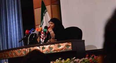 ABŞ iranlı jurnalist qadını azad edib