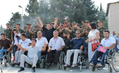 Əlilliyi olan şəxslərin problemləri aradan qaldırılır