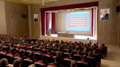 Naxçıvan Qarnizonu qoşunlarında müşavirə keçirilib