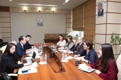 Əmək və Əhalinin Sosial Müdafiəsi Nazirliyində Koreya İnkişaf İnstitutunun nümayəndə heyəti ilə görüş olub