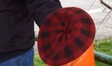 Bakıda film kimi hadisə: İki sərnişinin torbası dəyişik düşdü - VİDEO