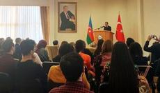 Təhsil naziri Ankarada təhsil alan azərbaycanlı tələbələrlə görüşüb