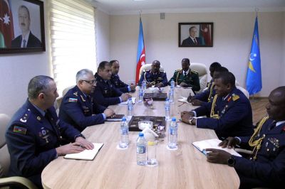 Azərbaycanın və Nigeriyanın Hərbi Hava Qüvvələri arasında əməkdaşlıq imkanları müzakirə olunub