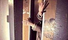 Liftdə köməksiz vəziyyətdə qalan 1 nəfər xilas edilib