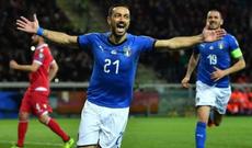 İtaliya darmadağınla qalib gəldi