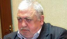 Rövşən Almuradlı dayanacaqda qəflətən öldü