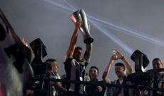 34 il sonra çempion oldular