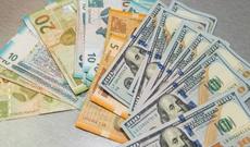 Avro və rubl bahalaşıb, manat sabit qalıb